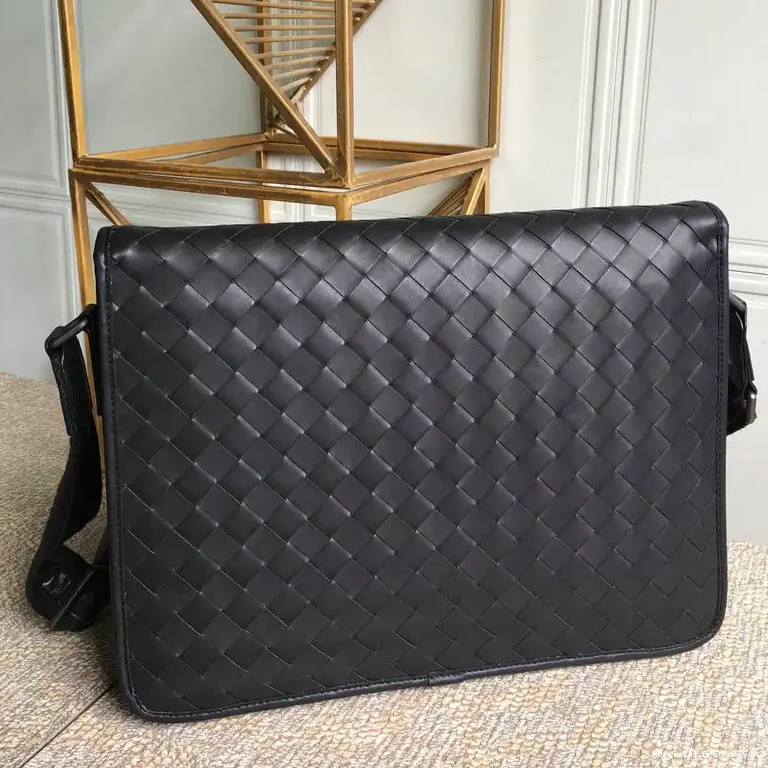 Official Brother Sam Bag 2112SF0073 Veneta Bottega 0705